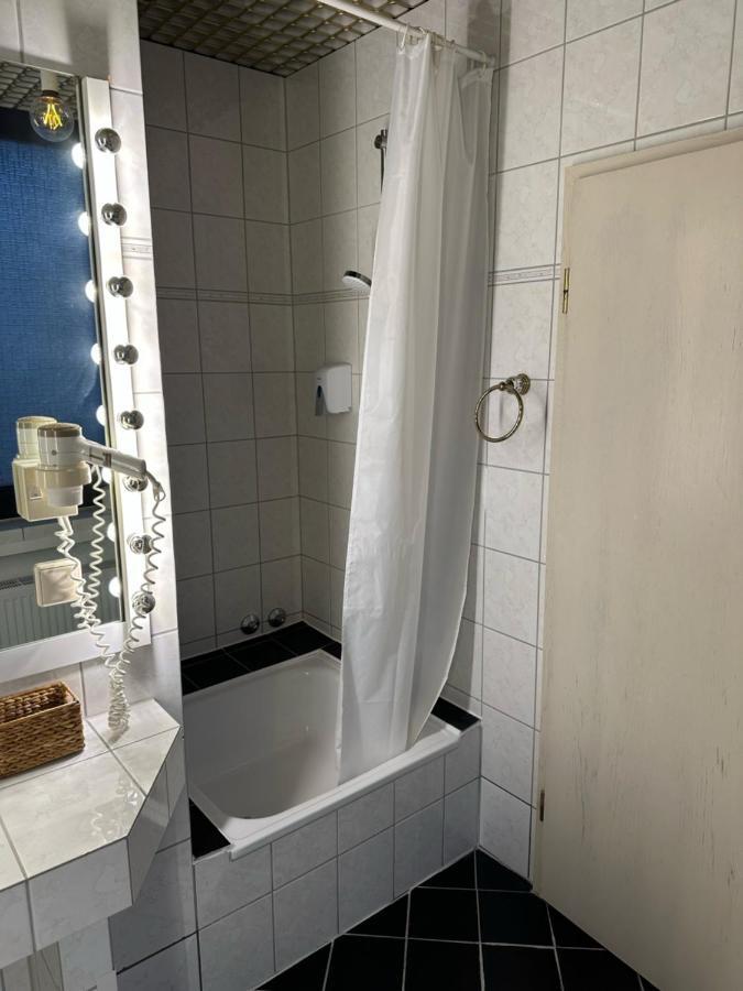 Hotel "Dream In" 海利根豪斯 外观 照片